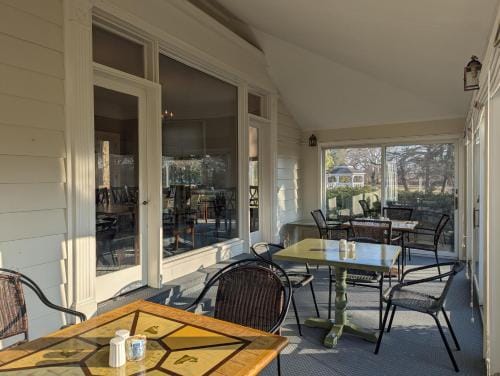 Farrell House Lodge at Sunnybrook Trout Club Hotel in Sandusky