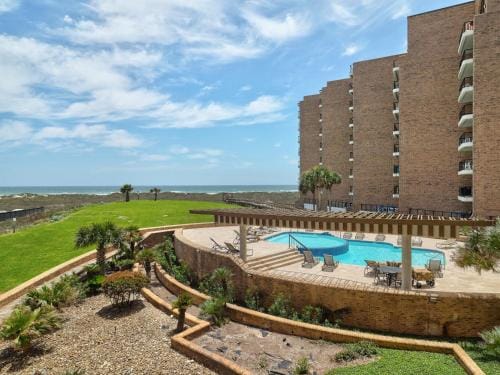 Costa Crinks at Aransas Princess Hotel in Port Aransas