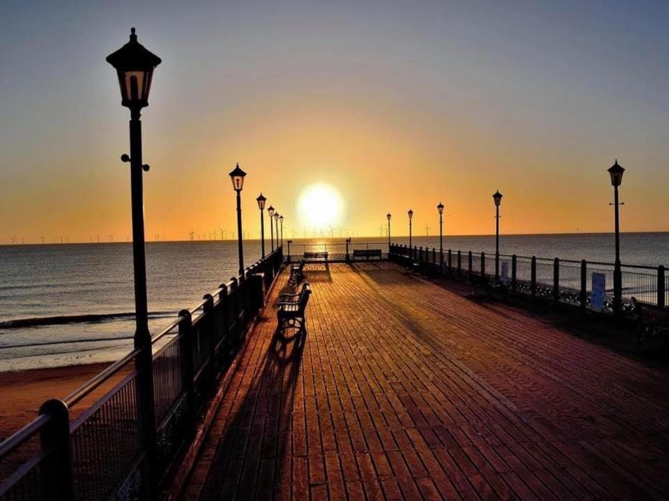 Beach Court Holiday Apartments Hotel in Skegness