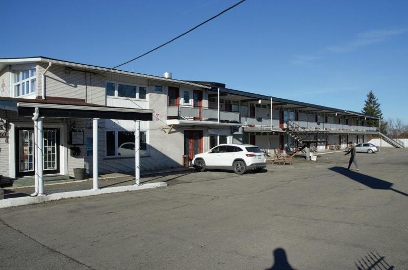 The Highlander Inn Hotel in Niagara Falls