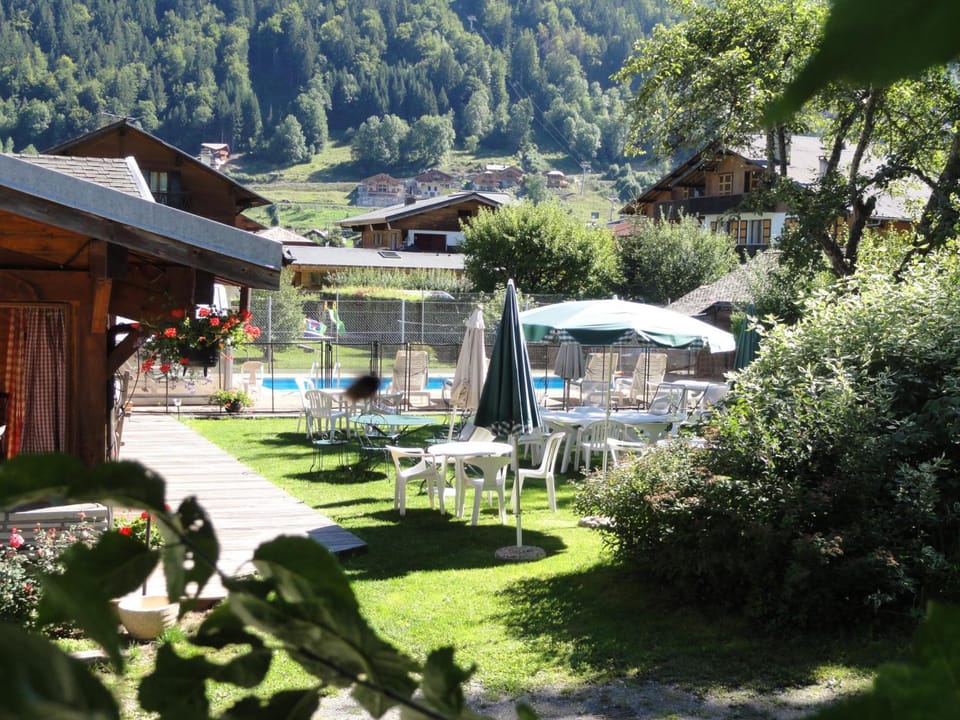 Fleur des Neiges Hotel in Les Gets