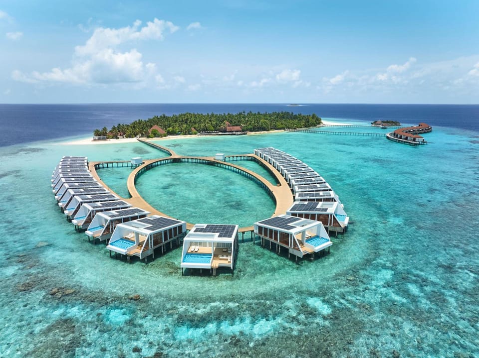 ROBINSON MALDIVES - Adults only Resort in Maldives