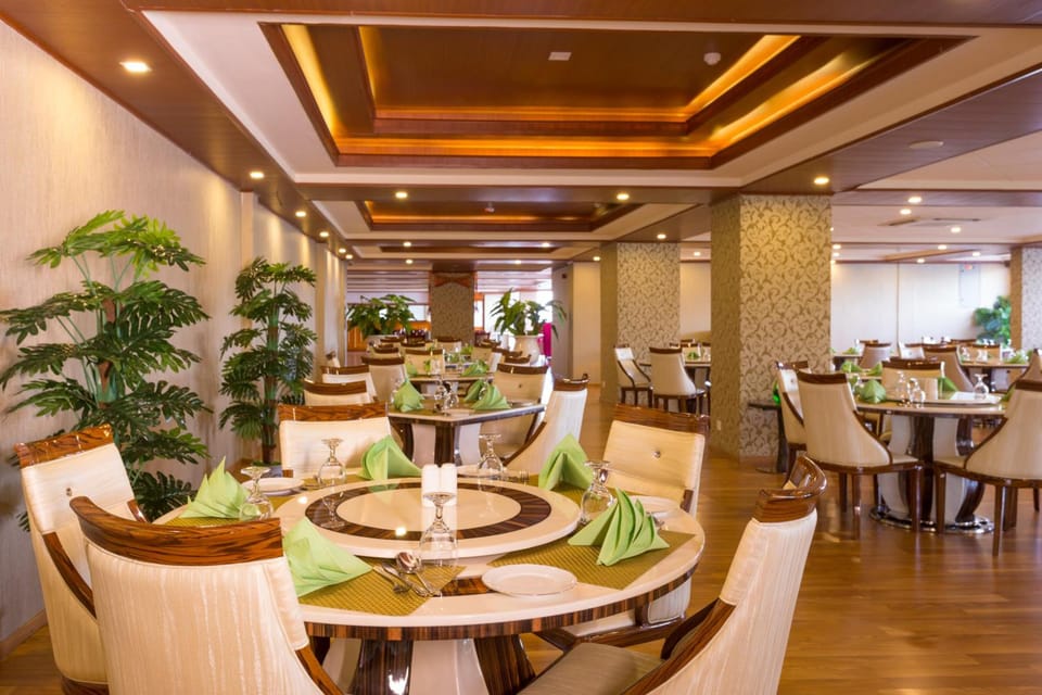 The Grand Kandyan Hotel in Kandy