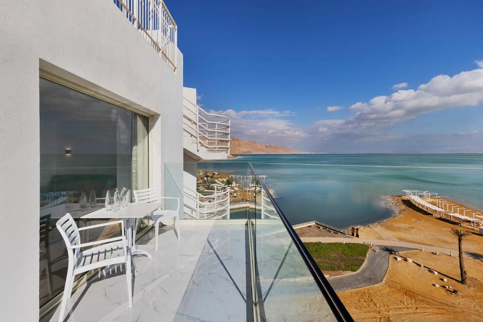 Herbert Samuel Hod Dead Sea Hotel Hotel in South District