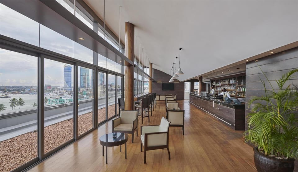 Bar/lounge