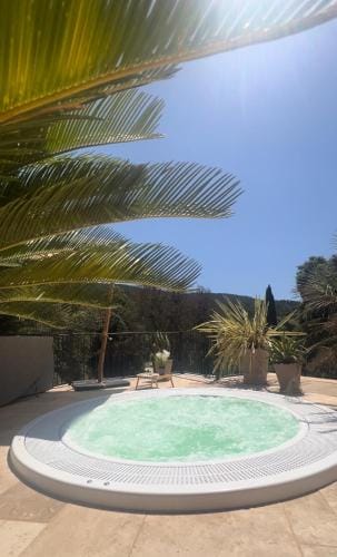 Auberge du Dom Hotel in Bormes-les-Mimosas
