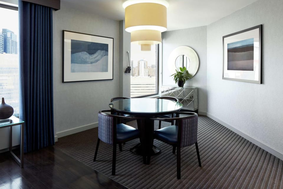 DoubleTree By Hilton Montreal Hotel in Montreal