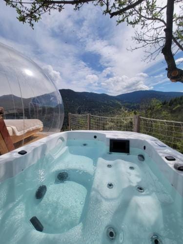 La Bulle d'Ardeche Hotel in Auvergne-Rhône-Alpes