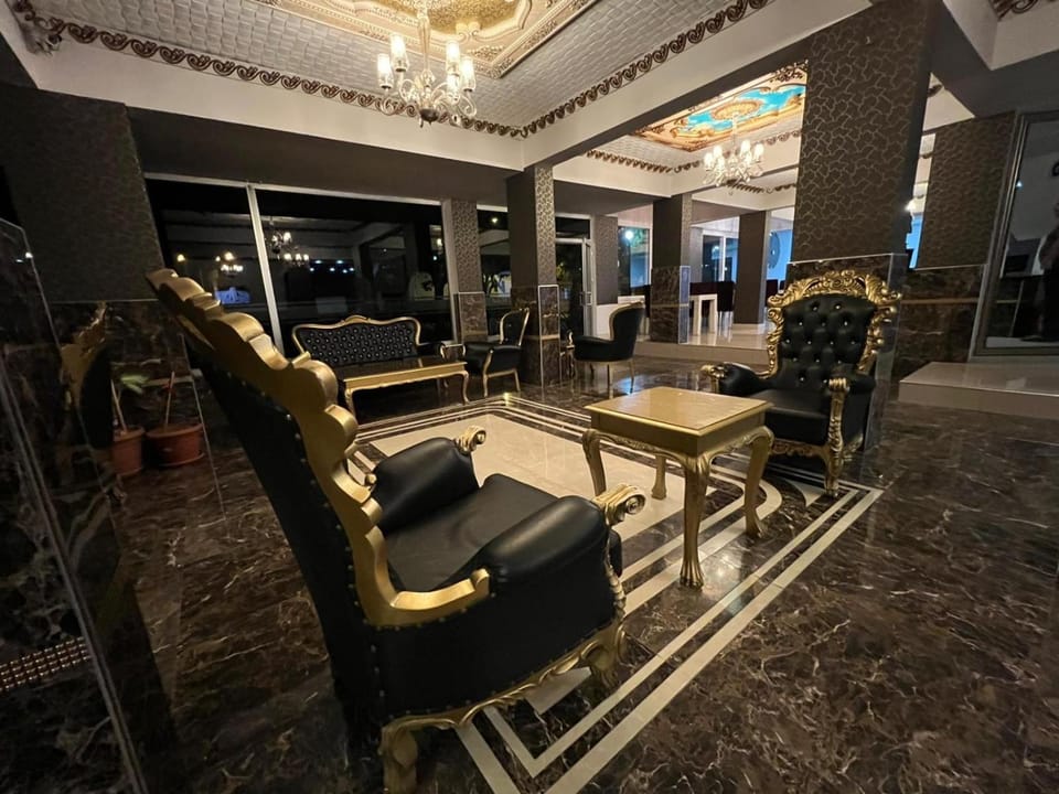 Grand Black Hotel Hotel in Mersin