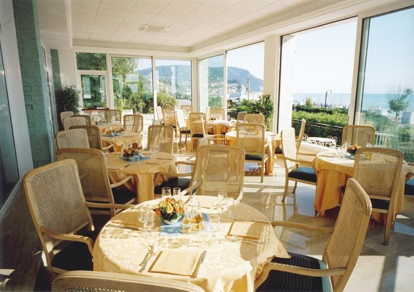 Hotel Numana Palace Hotel in Marcelli