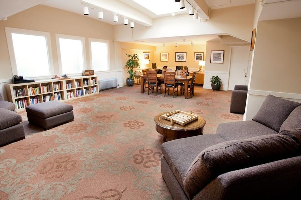 The Cardinal Hotel Hotel in Menlo Park