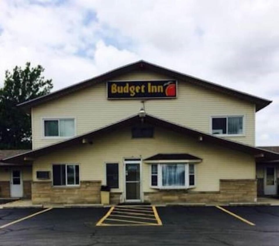 Budget Inn Motel Toledo Perrysburg Hotel in Lake Erie