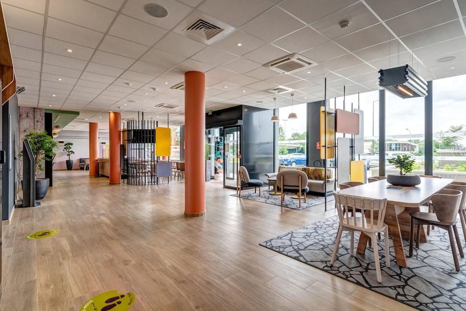 B&B HOTEL Le Port- Marly St-Germain en Laye Hotel in Saint-Germain-en-Laye