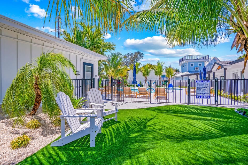 Pelican Post at Anna Maria Island Inn Hotel in Bradenton Beach