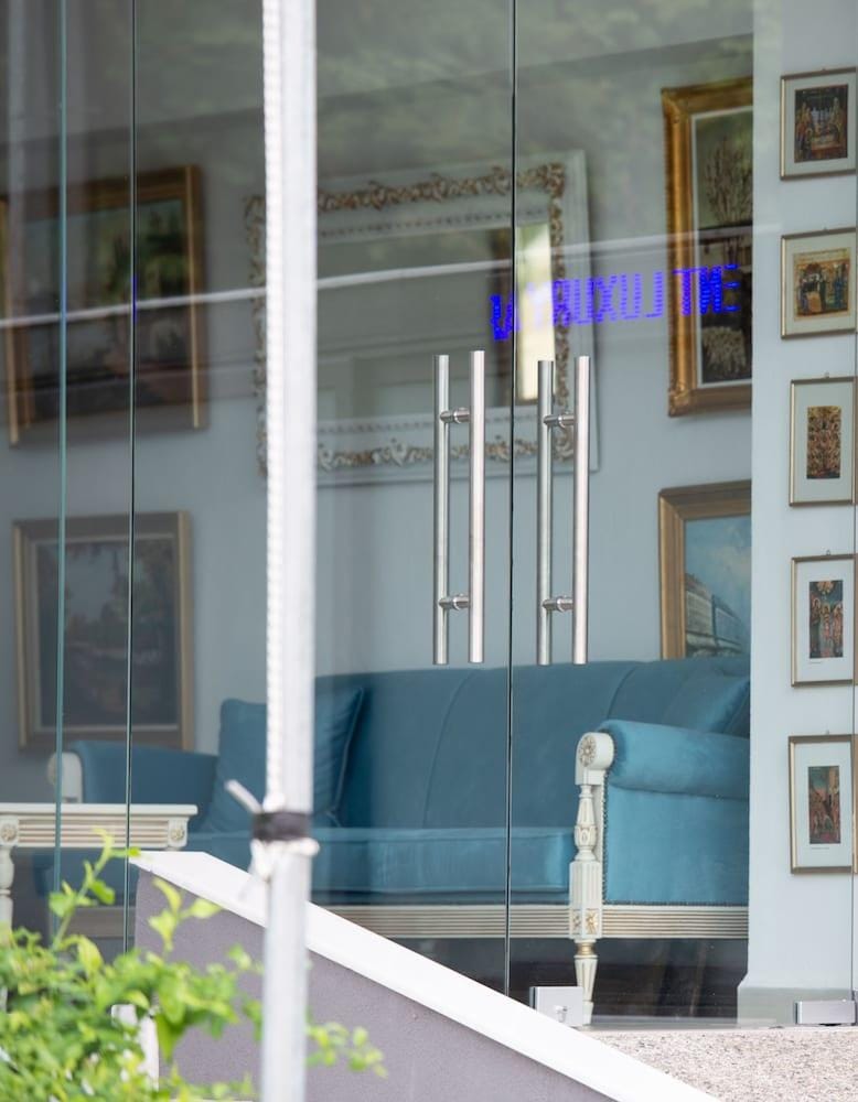 Light Blue Luxury Rooms Hotel in Halkidiki