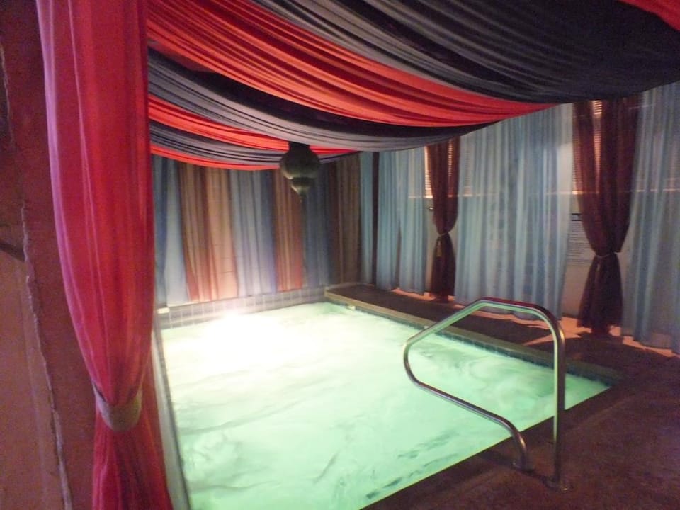 El Morocco Inn and Spa Resort Hotel in Desert Hot Springs