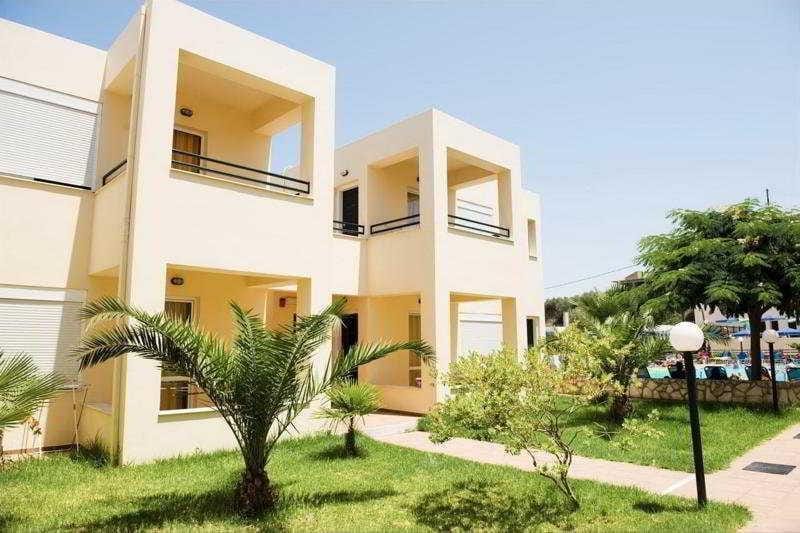 Theos village apartments Hotel in Crete
