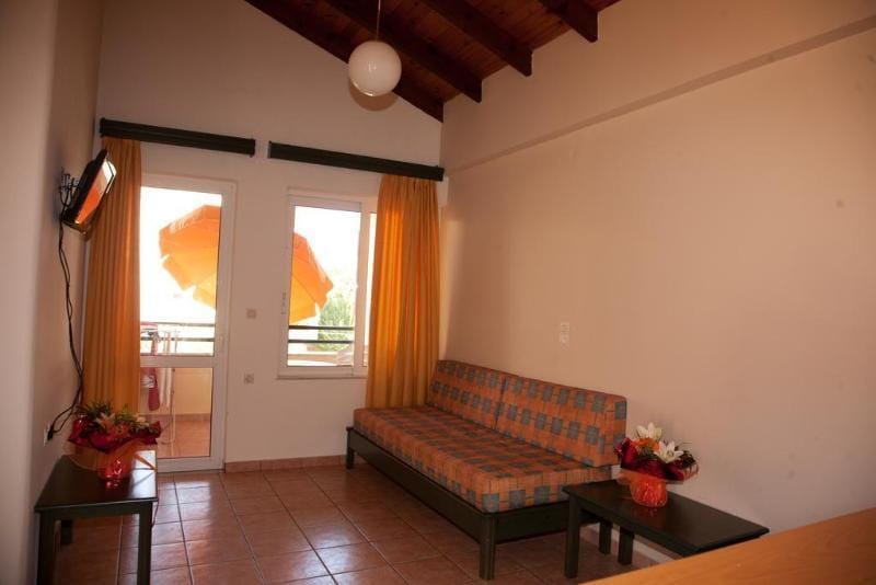 Theos village apartments Hotel in Crete