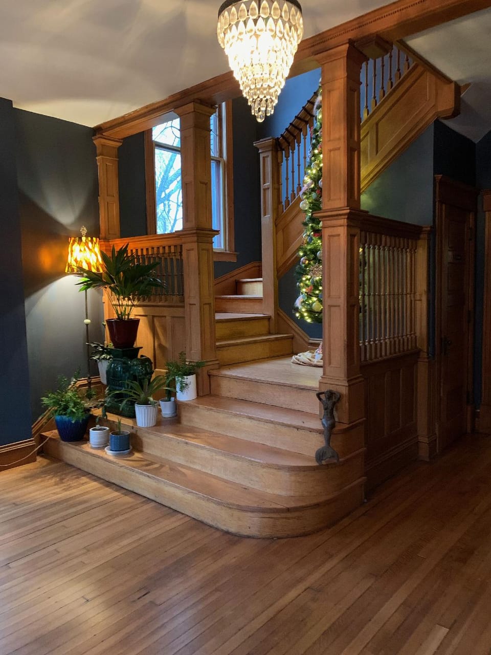 Kaskaskia Place Hotel in Ozark Mountains