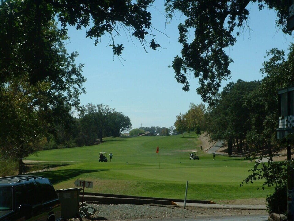 The 10th Green Inn Hotel in Calaveras County