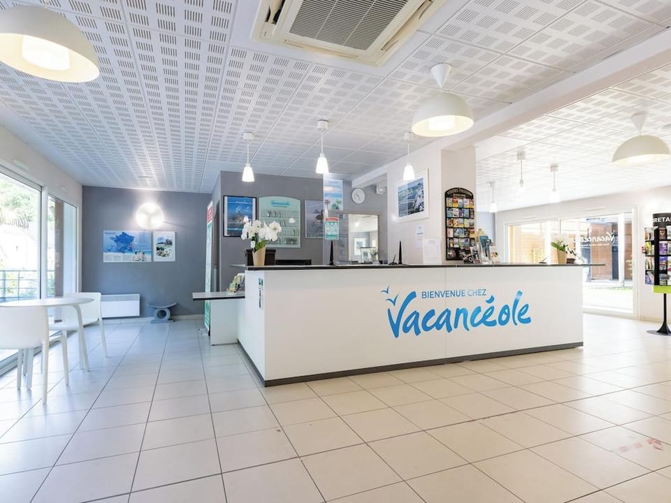 Vacancéole - Les Chambres de la Baie Hotel in Brittany