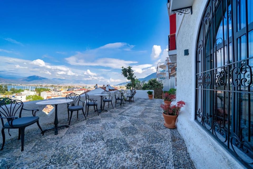 Reddoors Suites Sea View Hotel in Fethiye
