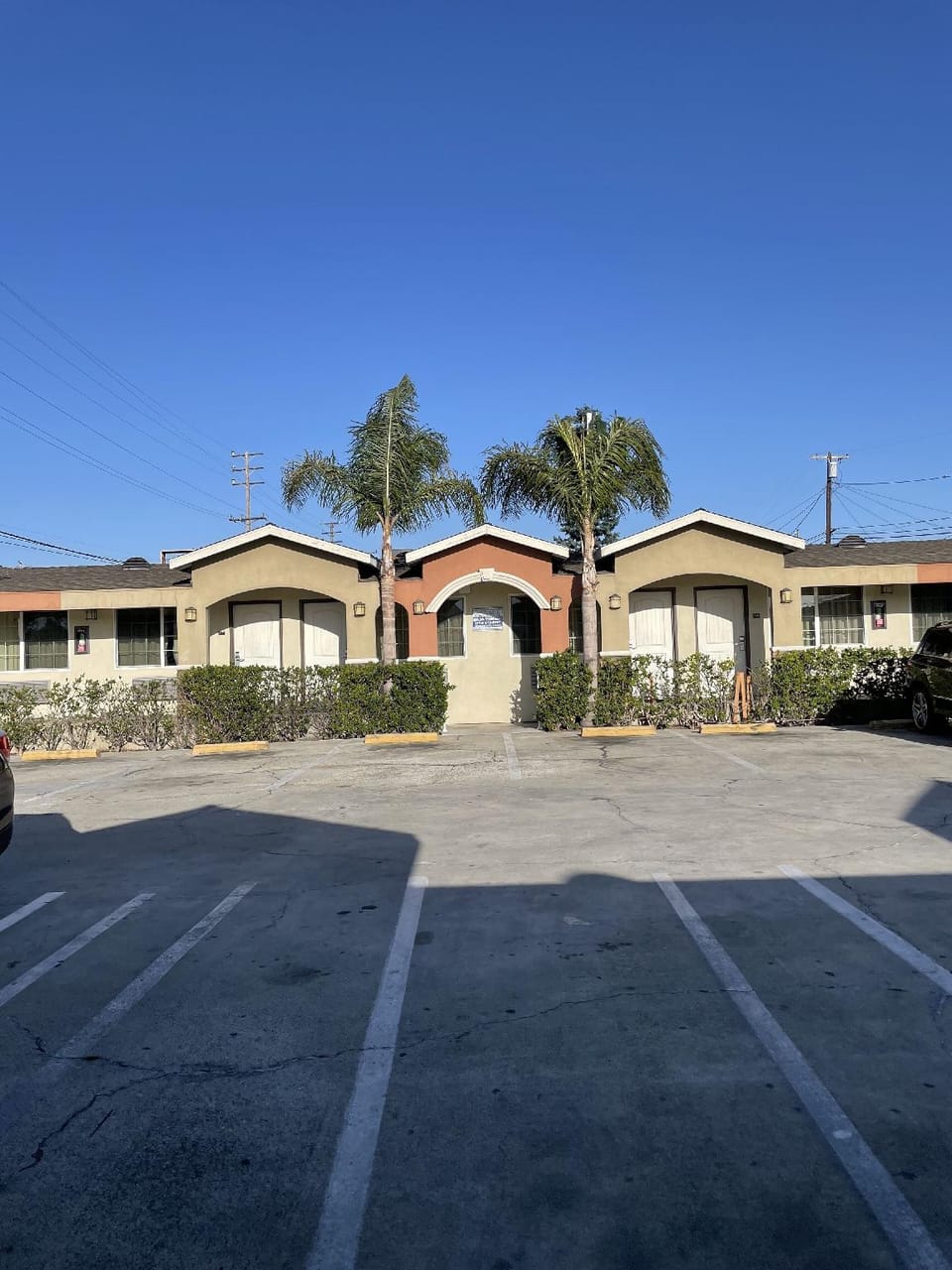 Villa Inn & Suites Hotel in Hawthorne