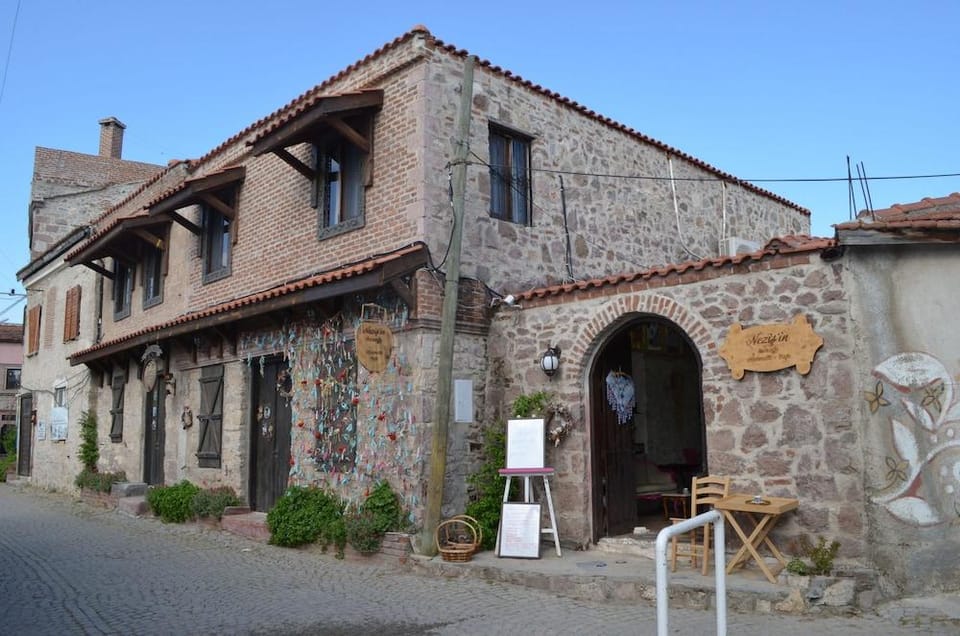 Nezisin Konagi Hotel in İzmir Province