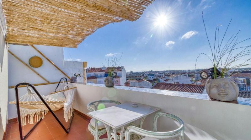 Villa Center Hotel in Setubal District
