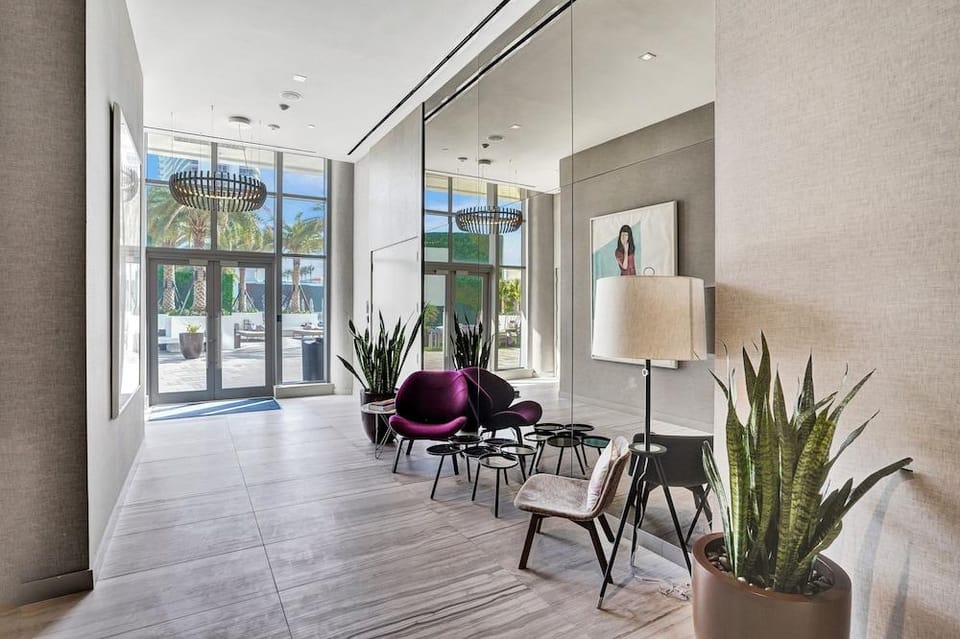 Amazing Apartments at H Beach House Hotel in Hollywood Beach