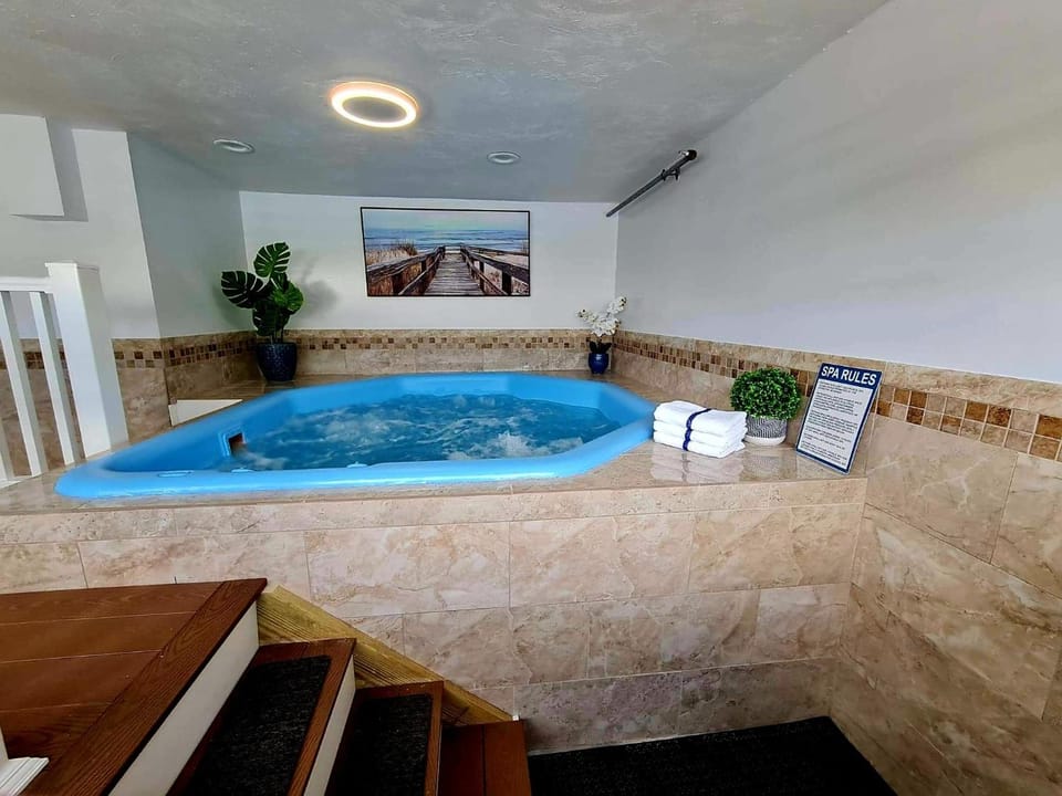 Hot tub