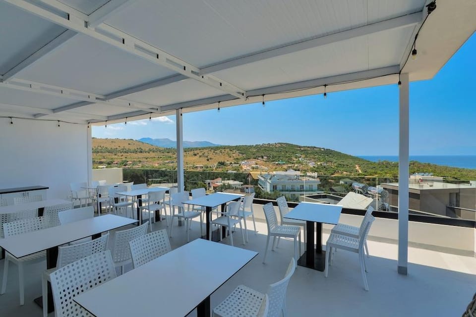 Siars Hotel Hotel in Ksamil