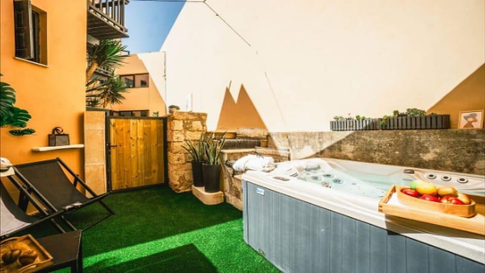 Gateway Suites Hotel in Rethymno