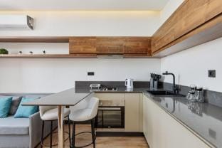 Bayview Hills Luxury Residences Hotel in Kotor Municipality