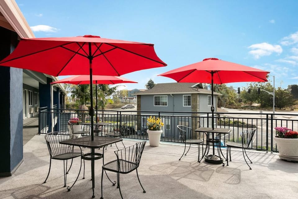 Torch Lite Inn Hotel in Santa Cruz