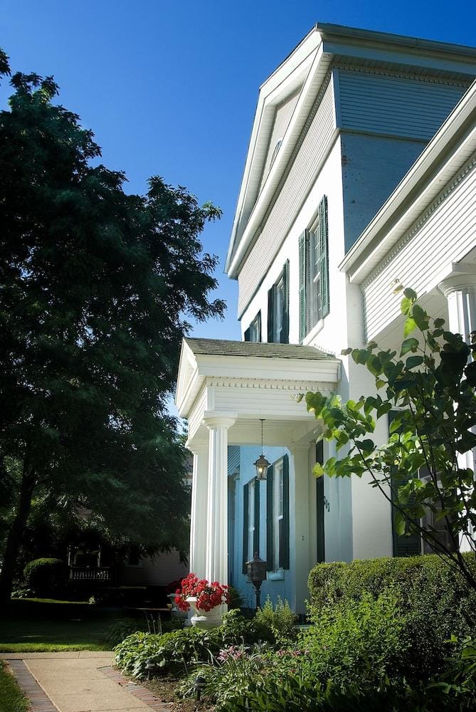 Munro House B And B Hotel in Jonesville