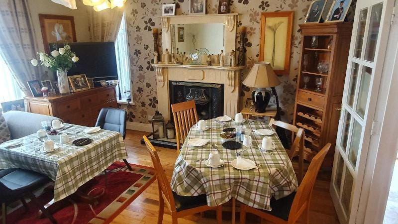 Rose Park House Bed & Breakfast Hotel in Londonderry