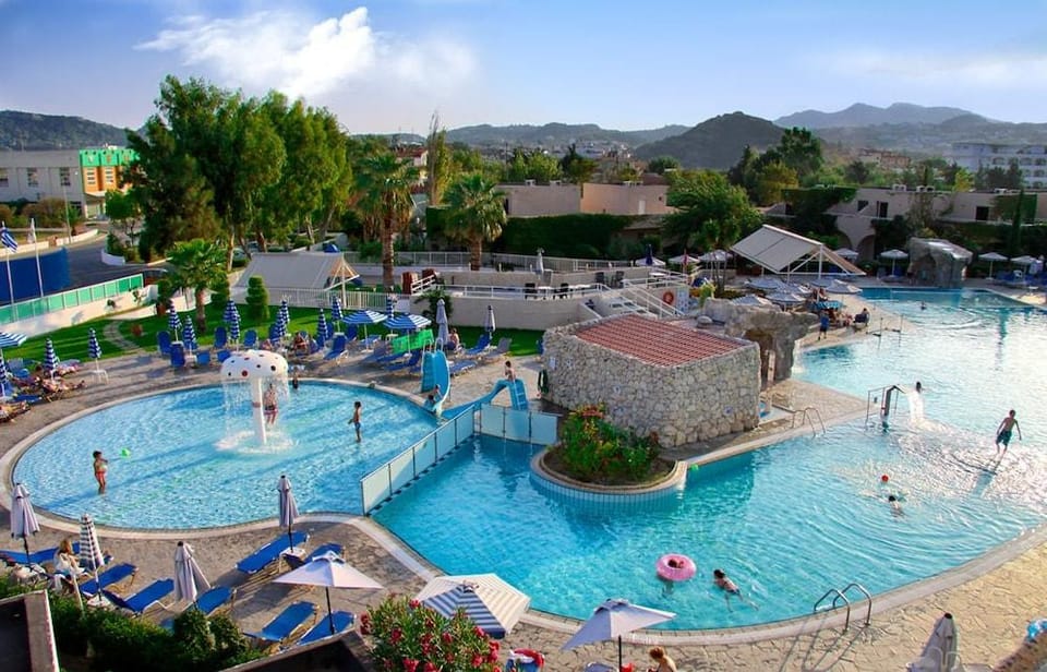 Sun Palace Hotel - All inclusive Hotel in Faliraki, Greece