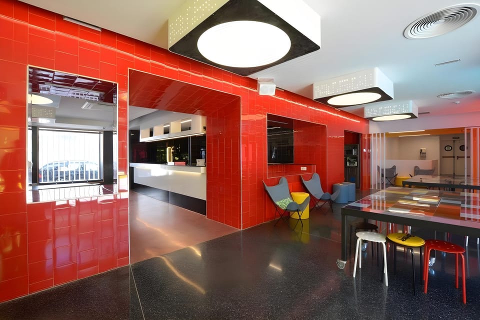 AMISTAT Island Hostel Ibiza - ALBERGUE JUVENIL Hotel in Sant Antoni Portmany