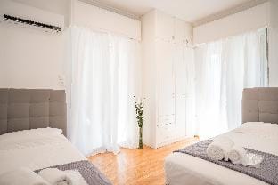 Modern Design Apartment Near Acropolis 2 Hotel in Athens