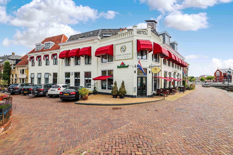 Hotel  t Heerenlogement Hotel in Friesland, Netherlands