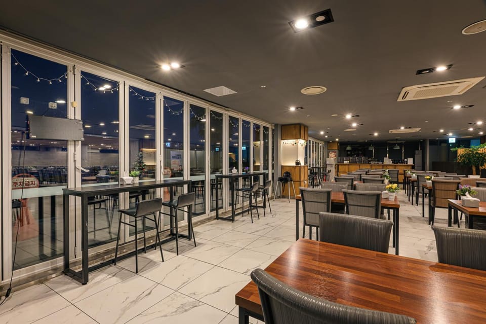 Hamdeok Beach Stay Jeju Hotel in South Korea