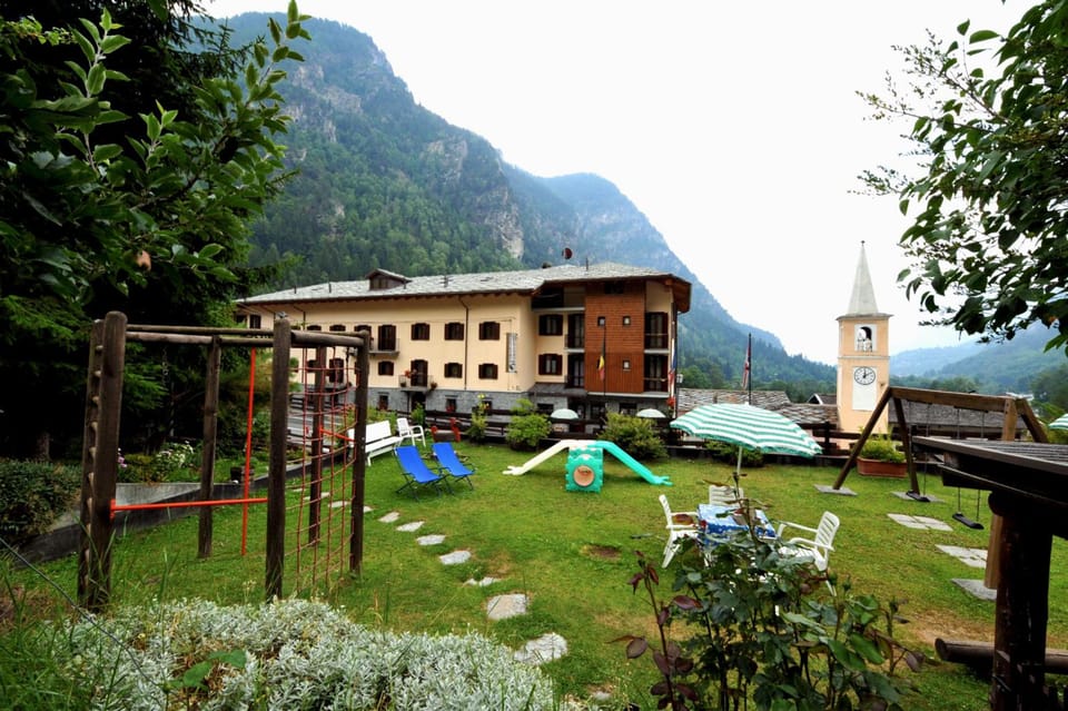 Residence Bellevue Hotel in Torgnon