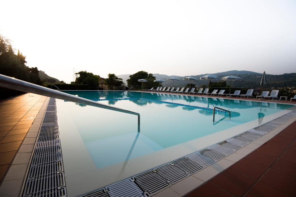 Residence Corte Camaldoli Hotel in Garda