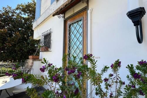 Guestsuite Maison 80123 Hotel in Naples
