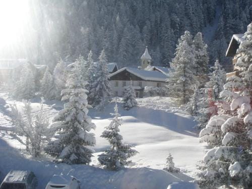 Residence Flora Hotel in Trentino-South Tyrol