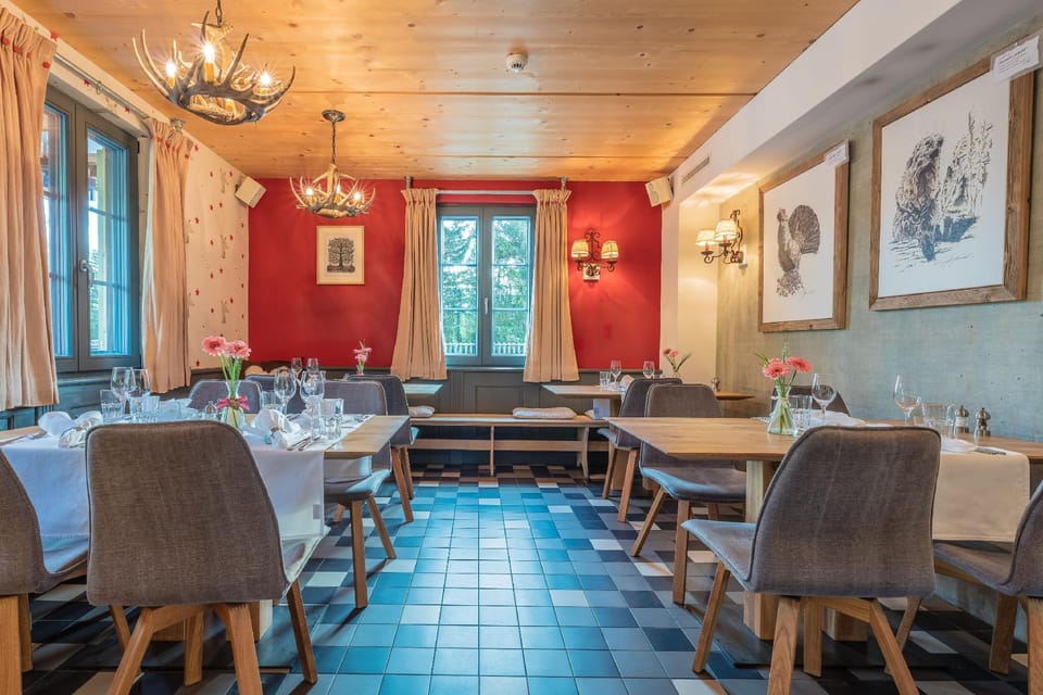 Rinderberg Swiss Alpine Lodge Hotel in Saanen