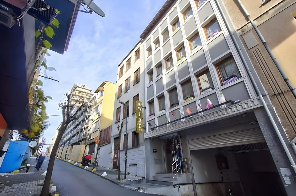 Wide Suites Taksim Hotel in Istanbul
