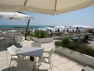 Residence I Delfini Hotel in Cupra Marittima