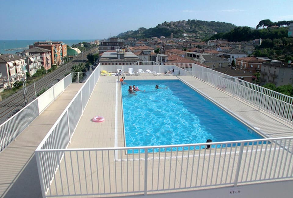 Residence I Delfini Hotel in Cupra Marittima